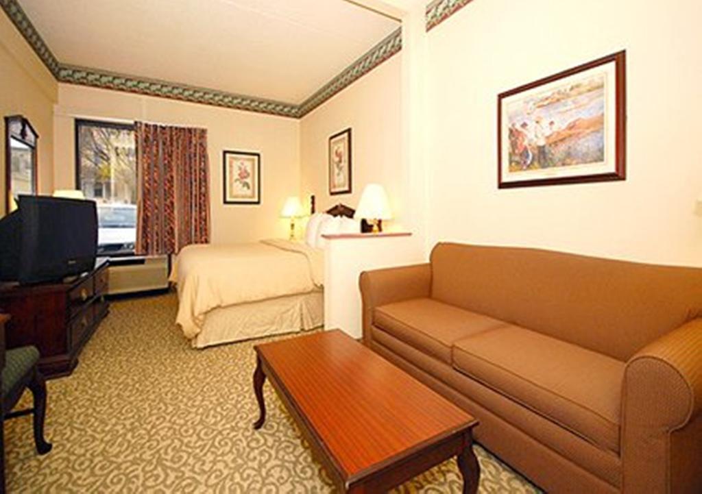 Comfort Suites Bethlehem Near Lehigh University And Lvi Airport Exteriér fotografie